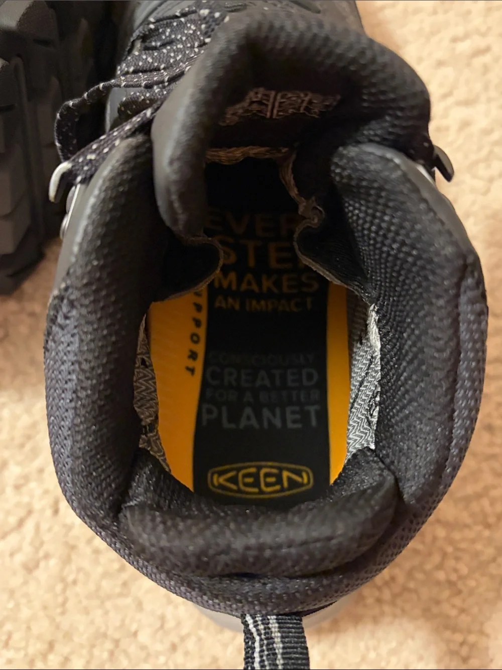 Keen Women's Black Athletic Lace-Up Sneakers